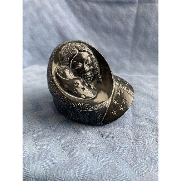 NATIVE AMERICAN SCULPTURE OF MOTHER & INFANT  1972 AARDVARK - Picture 11 of 11